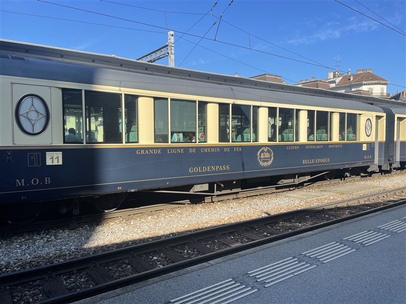<img src="image0000golden-pass-chocolatetrain-6.jpeg" alt="Golden Pass Train">