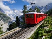 <img src="montenversrailway1©shutterstock(re-size).jpeg" alt="Montenvers Railway ©Shutterstock">