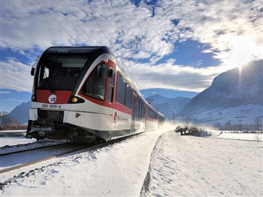 <img src="02-zb.jpeg" alt="Zentralbahn - Winter"/>
