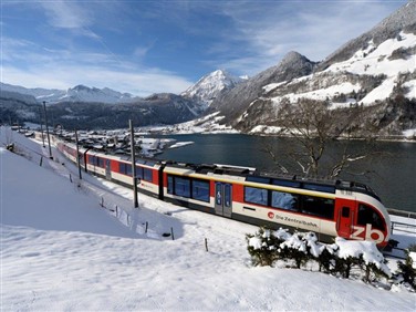 <img src="goldenpassline©zentralbahn.jpeg" alt="Engelberg Express"/>