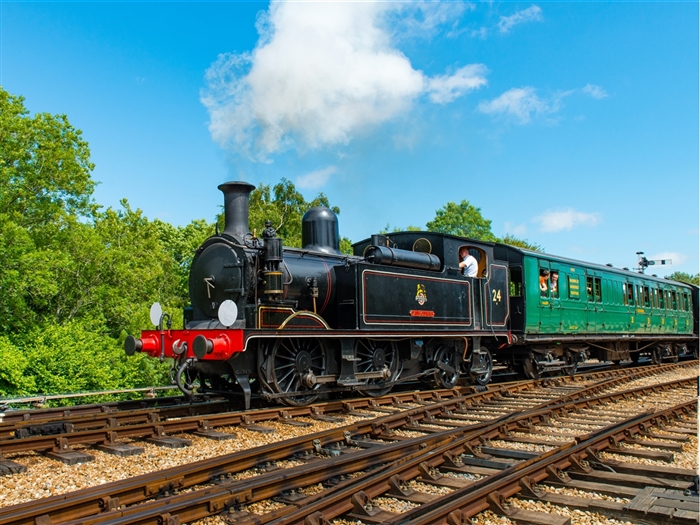 <img src="sleofwightsteamrailway1©adobestock.jpeg" alt="Isle of Wight Steam Railway ©AdobeStock"/>