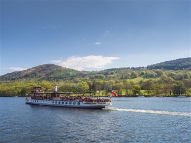 <img src="lakewindermere5©adobestock.jpeg" alt="Lake Windermere ©AdobeStock"/>