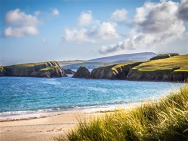 <img src="shetlandislands©shutterstock.jpeg" alt="Shetland Islands"/>