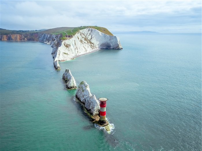 <img src="theneedles1©adobestock.jpeg" alt="The Needles ©AdobeStock"/>
