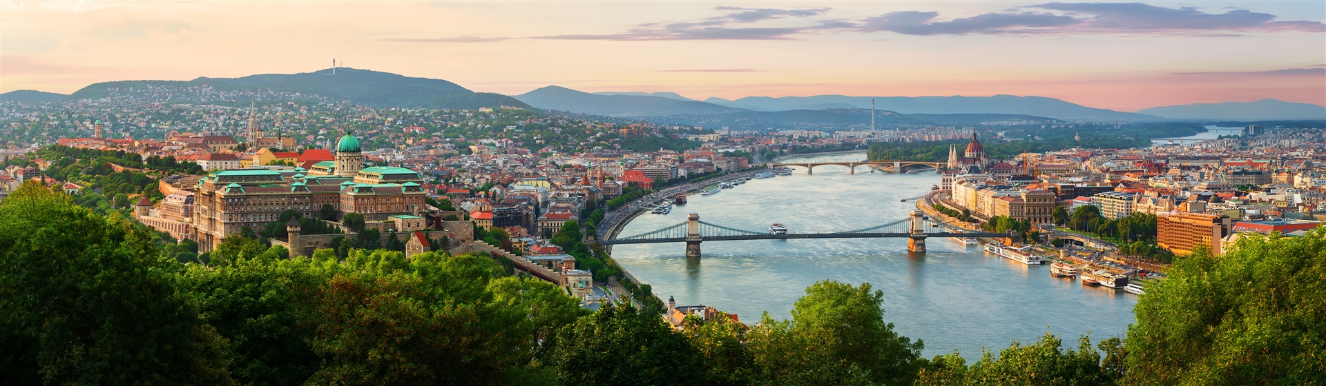 <img src="budapest(landscape)©adobestock.jpeg" alt="Budapest ©AdobeStock"/>