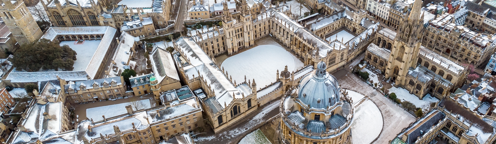 <img src="oxford2©shutterstock.jpeg" alt="Oxford ©Shutterstock"/>
