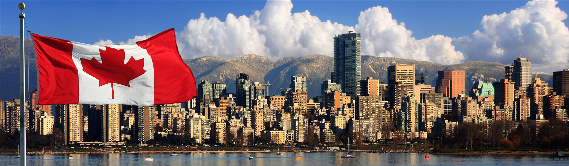 <img src="vancouver1©shutterstock.jpeg" alt="Vancouver ©Shutterstock"/>
