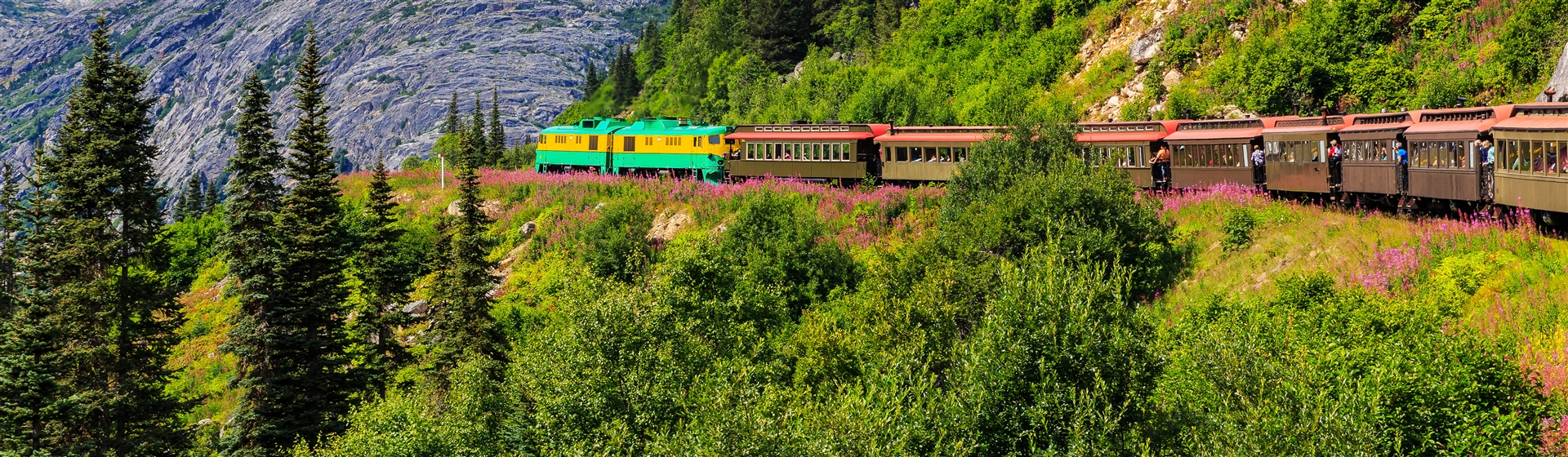 <img src="whitepass,skagway©shutterstock.jpeg" alt="White Pass, Skagway ©Shutterstock"/>