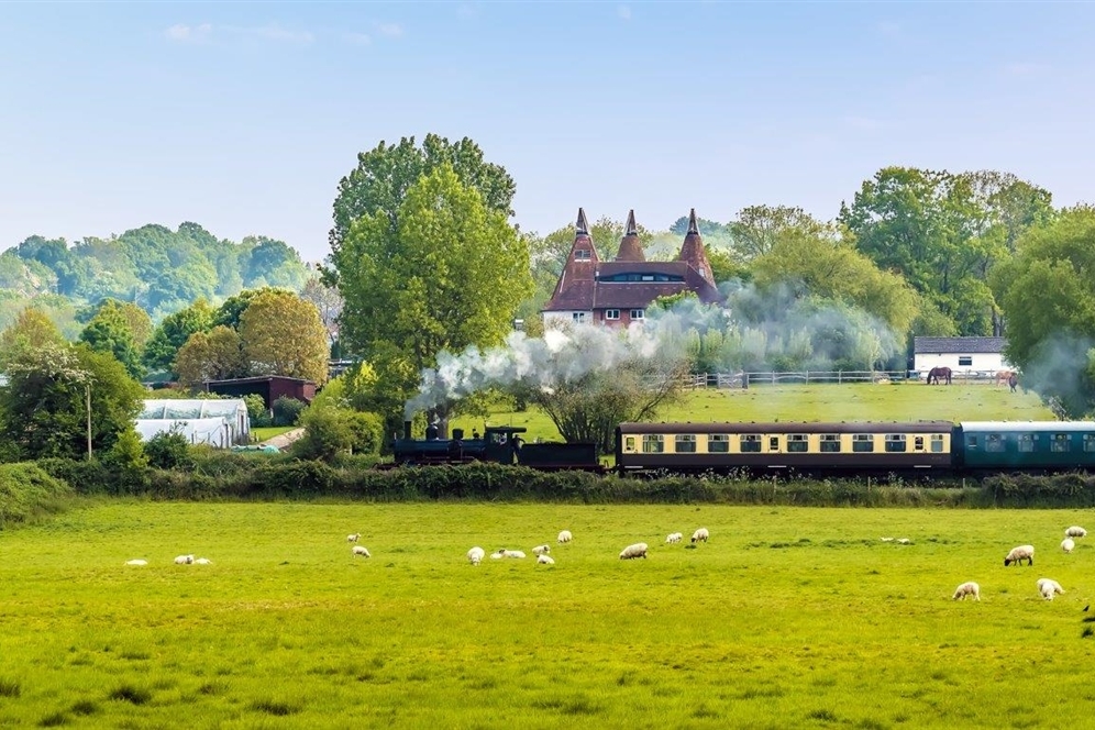 Kent & East Sussex Railway ©Dreamstime