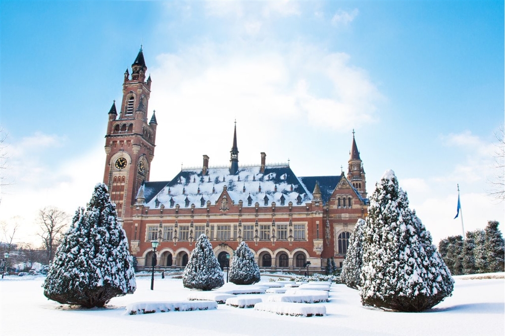 The Hague, Peace Palace ©Digikhmer, Dreamstime