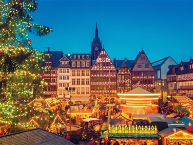 <img src="christmasmarkets-shutterstock.jpeg" alt="Festive & Winter"/>
