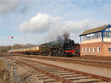 <img src="greatcentralsteamtrain.jpeg" alt="Great Central - Steam Train"/>