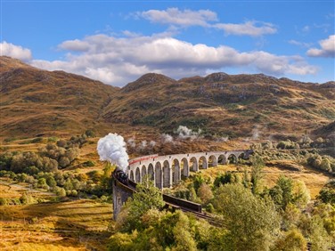 <img src="jacobiteautumn-shutterstock.jpeg" alt="Glenfinnan Autumn"/>